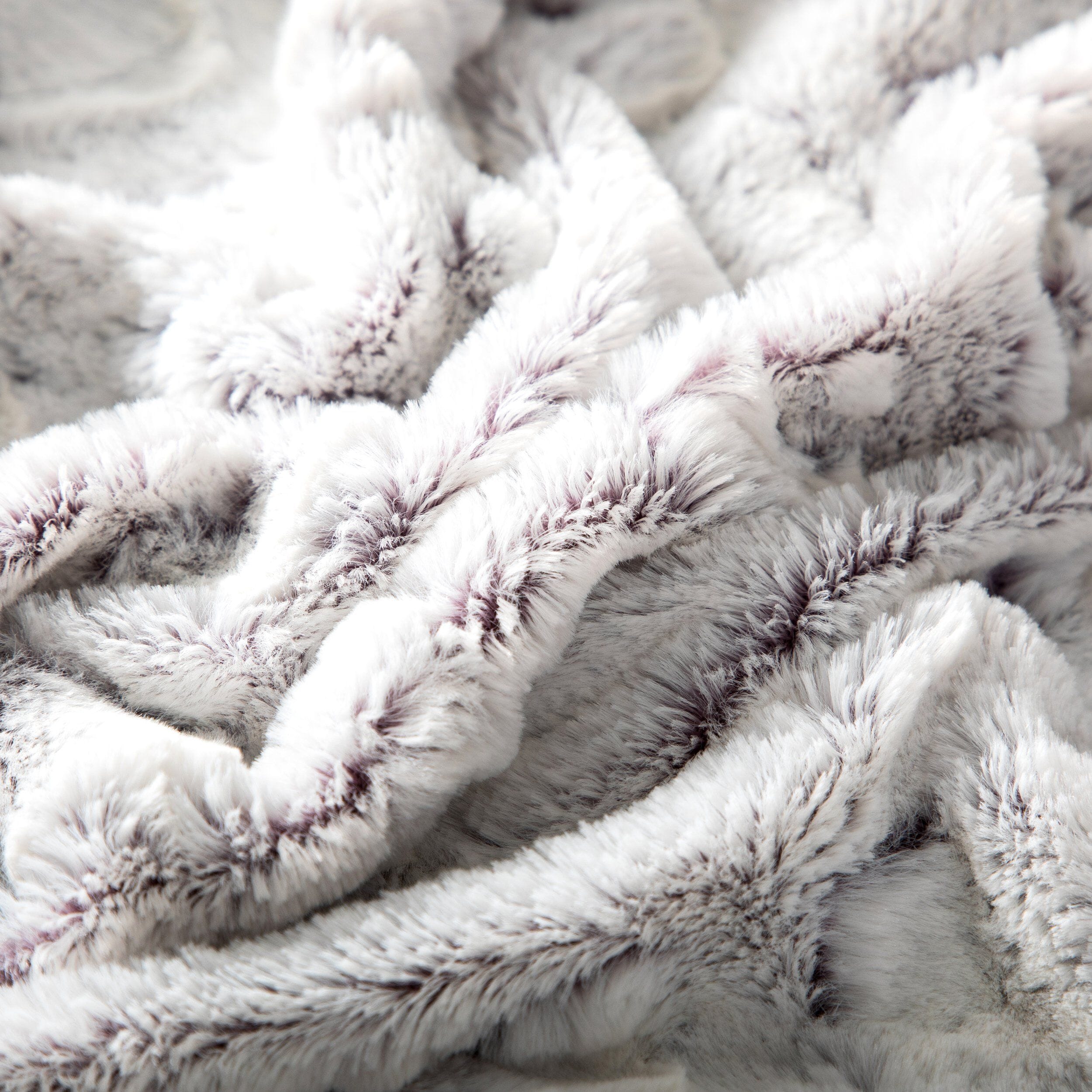 DaDa Bedding Luxury Dreamy Milky White & Purple Sherpa Backside Faux